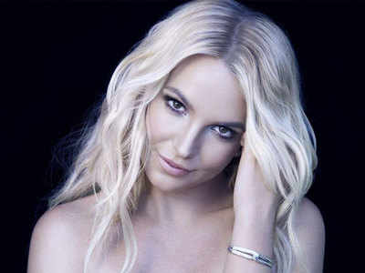 Britney Spears recording her 10th album