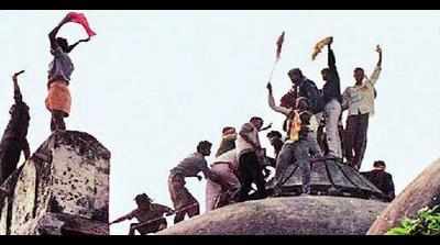 <arttitle><b><strong>Will offer namaz at Babri site on demolition anniversary, says Muslim outfit</strong> </b></arttitle>