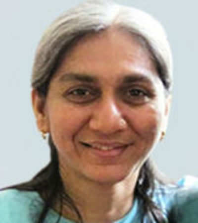 Dr. Chetna Shukla - An expert on welcome cure's panel