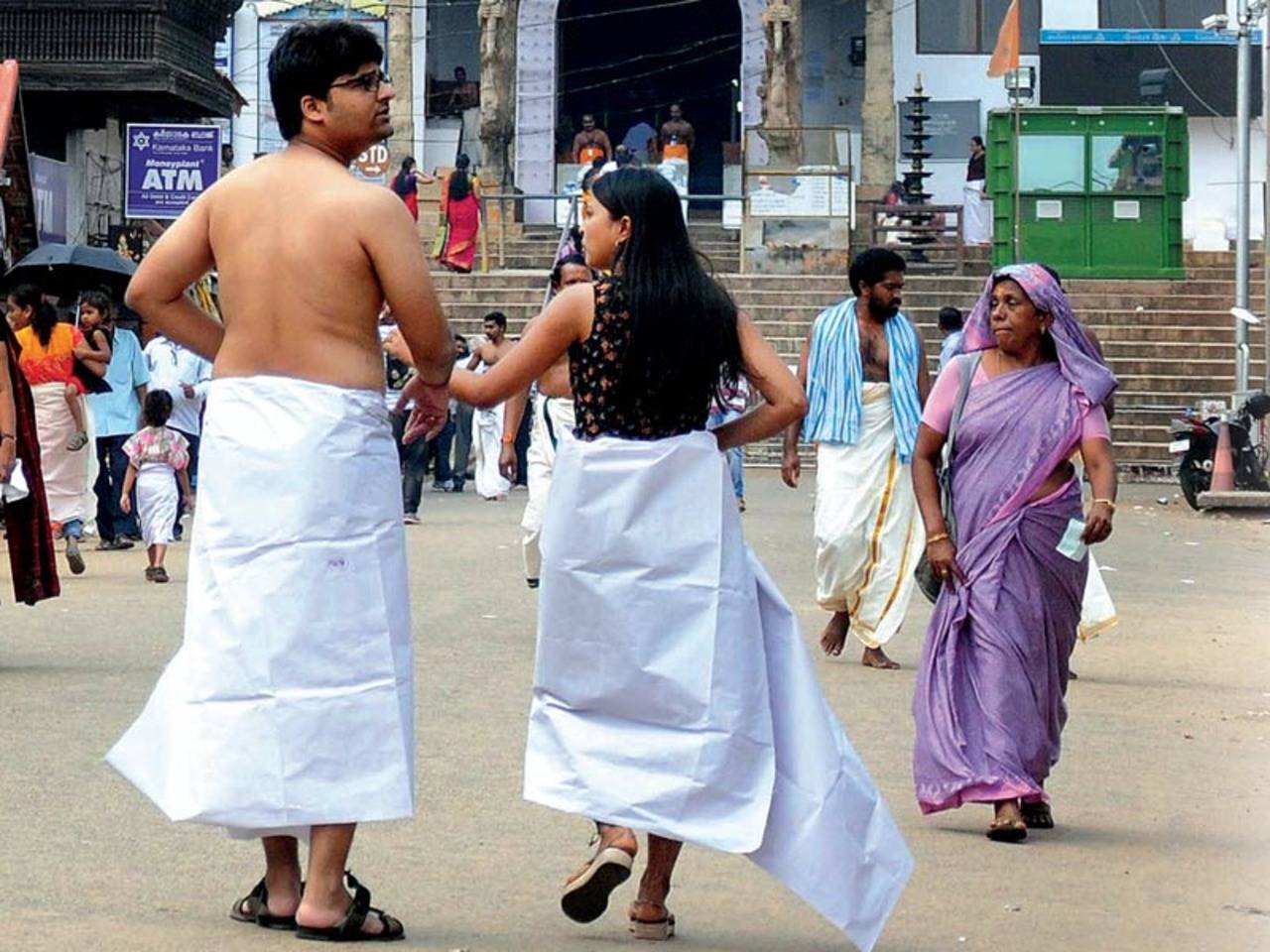 Guys, stop telling us what to wear to temples! | Kochi News - Times of India