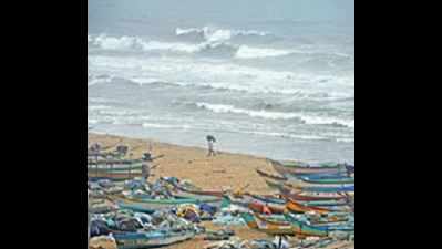 Rain-starved Tamil Nadu hopes for unborn Vardah as Nada dies