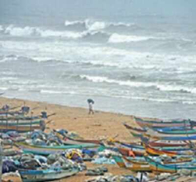 cyclone nada: Rain-starved Tamil Nadu hopes for unborn ...
