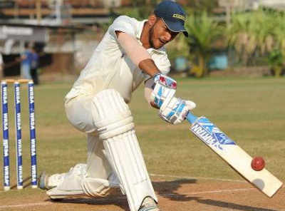 Sagar Mishra of Western Railways does a Yuvraj Singh, hits 6 sixes in an over