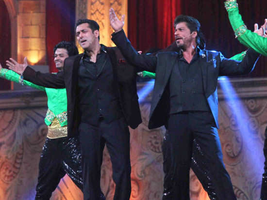 Shah Rukh Khan: Salman and I are brothers!
