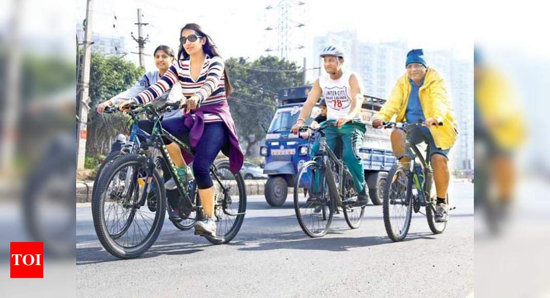 Gurgaon corporate employees’ Sunday bike ride for a cause | Gurgaon