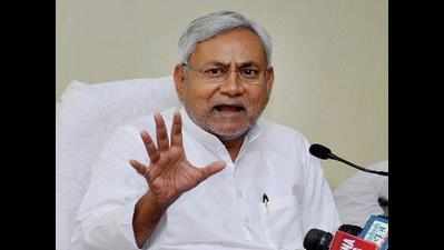 Centre will have to reply if black money of big people doesn't sink due to demonetisation: Nitish Kumar