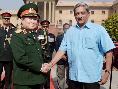 Eye on China, India to train Vietnam fighter pilots