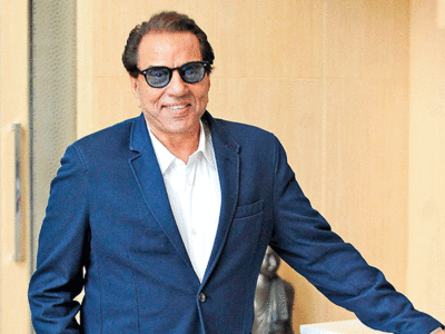 Dharmendra remembers working with Jayalalitha in 'Izzat'