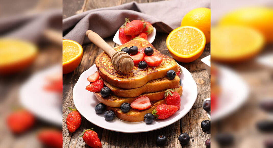 French Toast with Fruit Compote Recipe: How to Make French Toast with Fruit Compote Recipe | Homemad