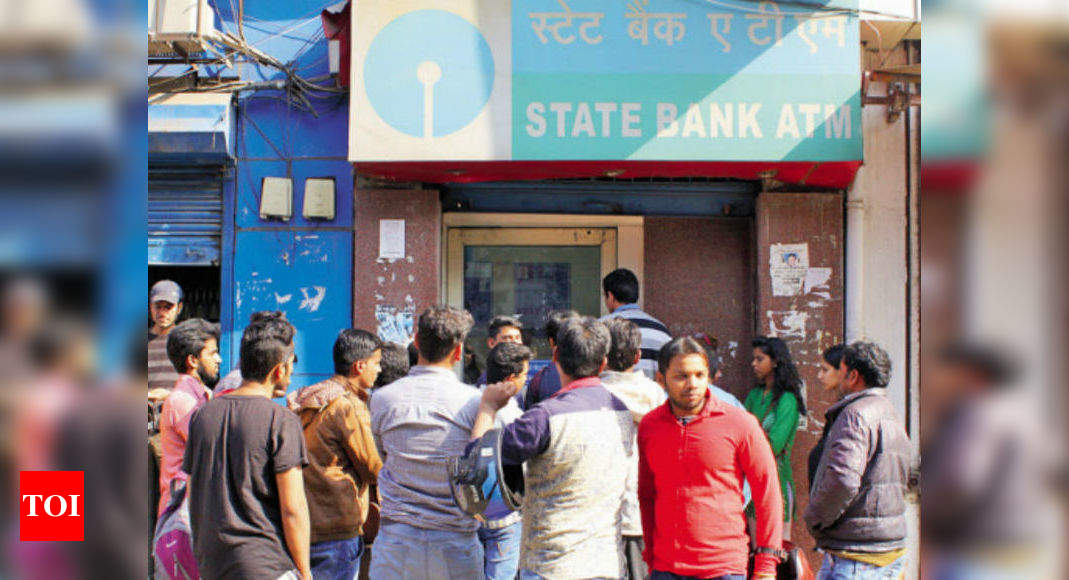 Banks Gearing Up For Second Round Of Pay Day Rush Times Of India 2474