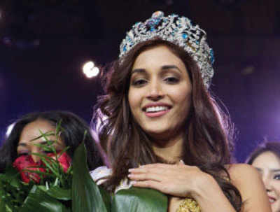 Srinidhi Shetty becomes 2nd Indian to win Miss Supranational 2016
