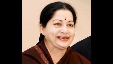 Gujarat governor, CM condole Jayalalithaa's death