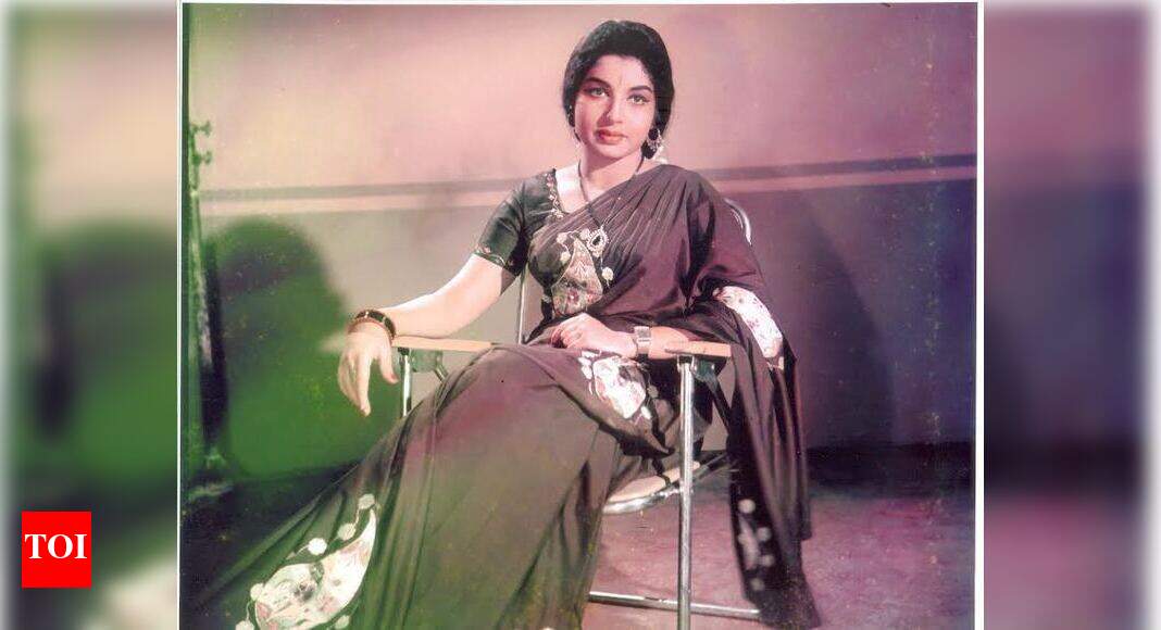 Kollywood remembers Jayalalithaa as a reluctant artist who became ...