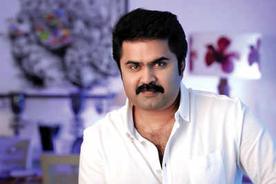 Anoop Menon's next is a love story set in the Himalayas