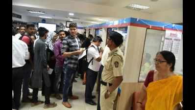 Why no politicos in bank queues, ask activists