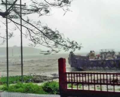 Cyclone Vardah may halt Bengal mercury dip