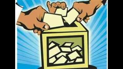 Poll fever grips Wakf board