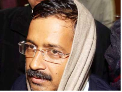 As winter hits Delhi, Arvind Kejriwal unpacks his muffler