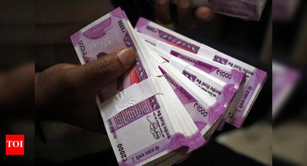 Plastic Currency Notes Govt decides to print plastic currency notes to