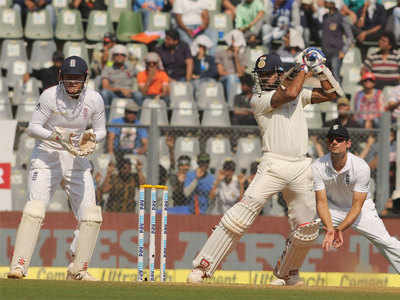 India v England, 4th Test, Mumbai: India reply with class, poise