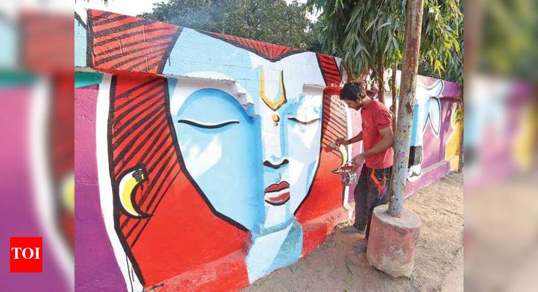 Combining art, science and mythology on Gurgaon walls Gurgaon News