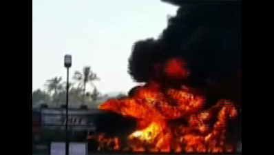 2 dead as chemical tanker explosion triggers pile-up on Mumbai-Ahmedabad highway