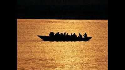 Gases emitted by motorboats add to pollution in Ganga: Expert