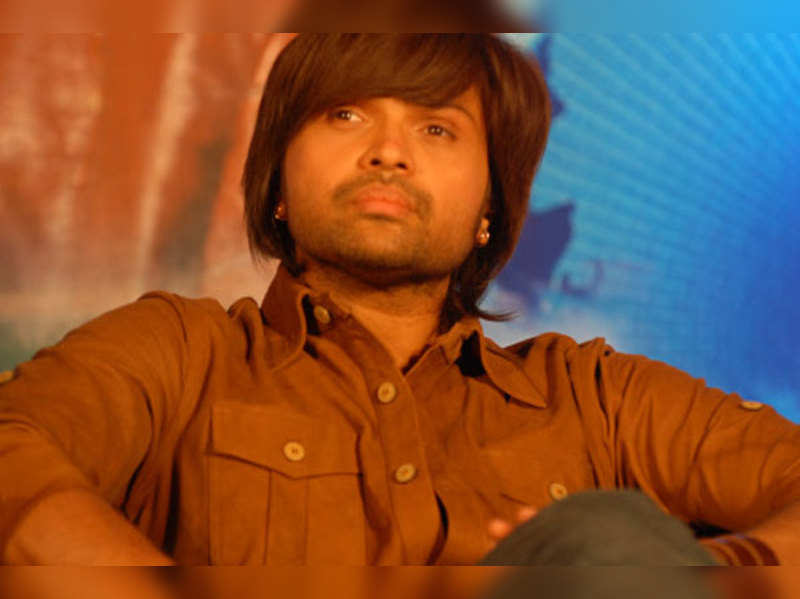 CEO of Himesh Reshammiya's firm hangs self | Hindi Movie News - Times