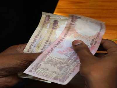 80% of old notes, worth 12.4 lakh crore, back in banks