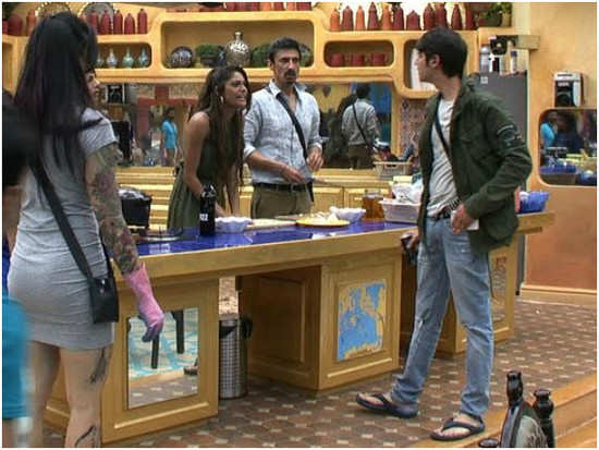Bigg Boss 10: All is not well between Rohan and Lopamudra?