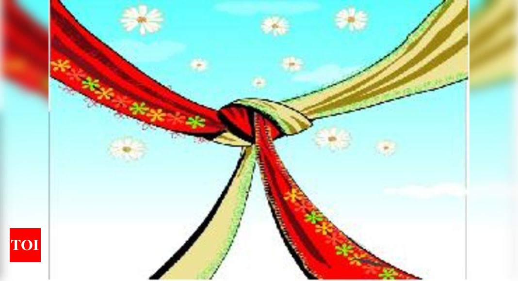 70 couples to tie the knot in a mass wedding at Noida on December 17 |  Noida News - Times of India