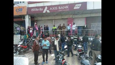 I-T raids at Axis Bank in Noida, over Rs 60 crore found