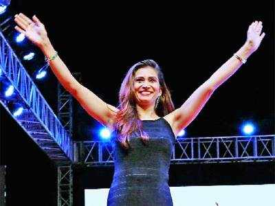 Miss Indias encourage college students’ talent show