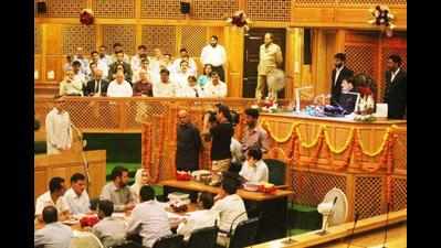 Maharashtra Assembly punishes officer for insulting MLA