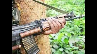 Naxal killed in gunbattle with security forces
