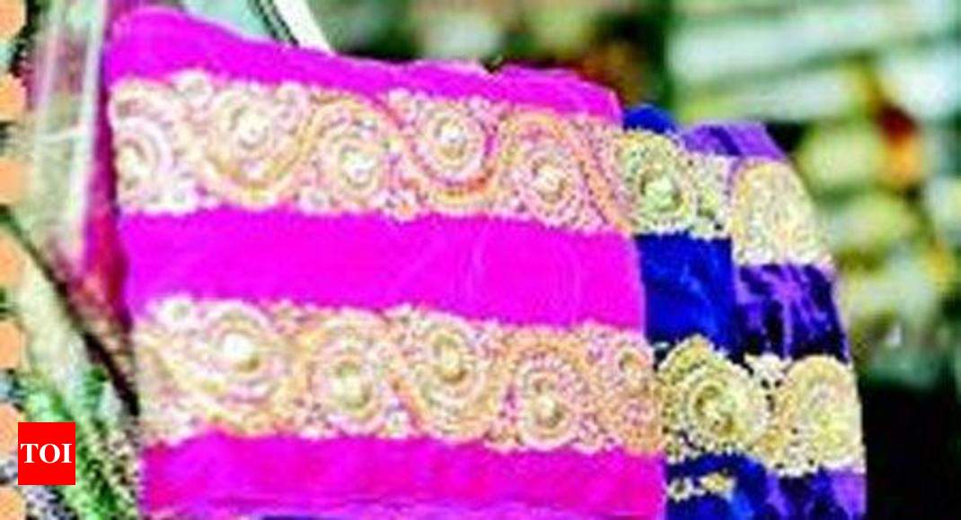 मंगलदास मार्केट- Mangaldas Market Mumbai | Wedding Special | Designer  Lehenga | Designer Gown - YouTube