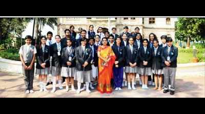 Times NIE: Students meet mayor, learn about Mumbai's infrastructure and maintenance