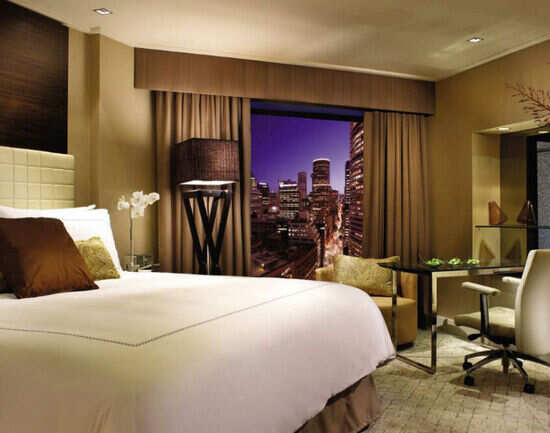 Four Seasons Hotel Sydney