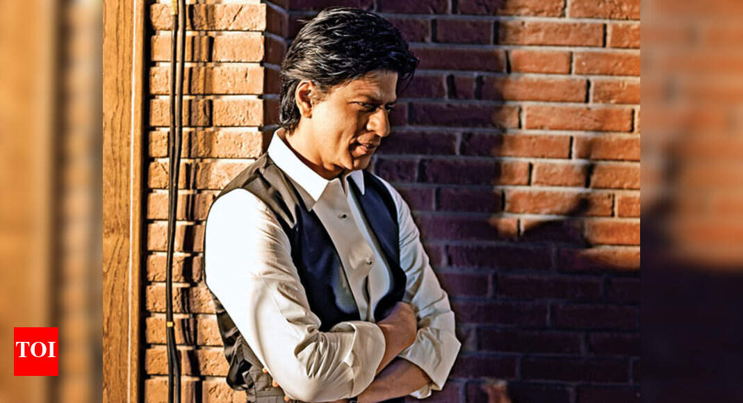 Actors should respect audience, says Shah Rukh Khan | Hindi Movie News ...