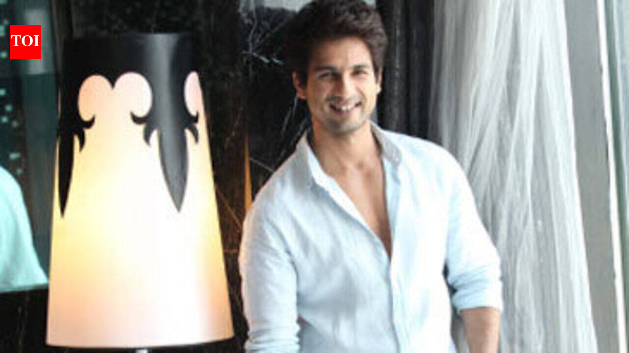 Shahid did 44 changes in five hours for a brand photoshoot!