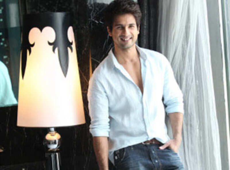 Shahid did 44 changes in five hours for a brand photoshoot!