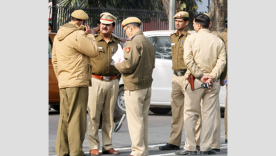 72,000 'blank calls' plague Delhi Police everyday