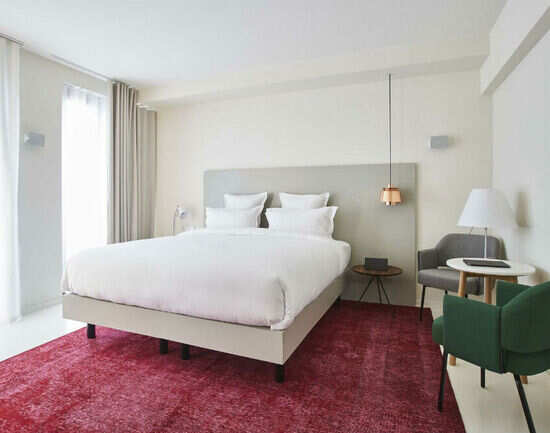 9Hotel Sablon