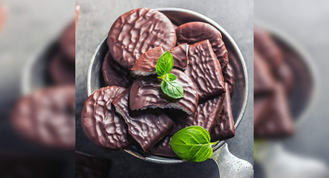 Chocolate Peppermint Cookies Recipe: How to Make Chocolate Peppermint Cookies Recipe | Homemade Choc