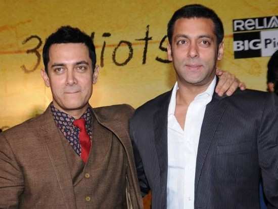 Salman and Aamir bond over 'Dangal'