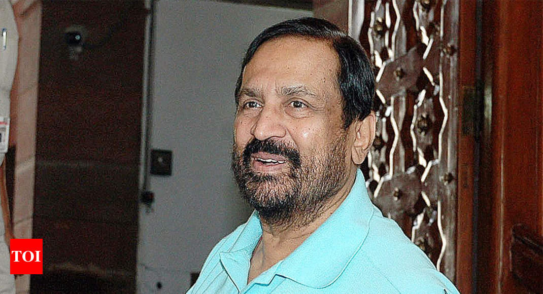 Suresh Kalmadi: Sports ministry issues showcause notice to IOA; Suresh ...