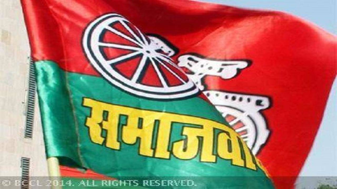 Patel brothers, Lalji Sonekar continue as Samajwadi Party candidates |  Varanasi News - Times of India