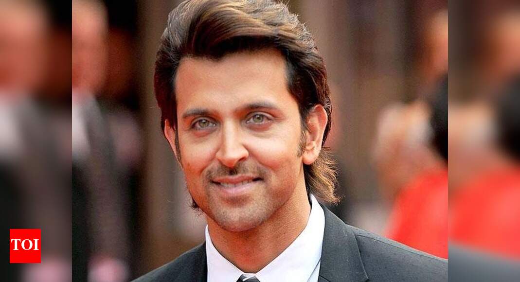 Hrithik Roshan wants Twinkle Khanna to write a film for him | Hindi ...