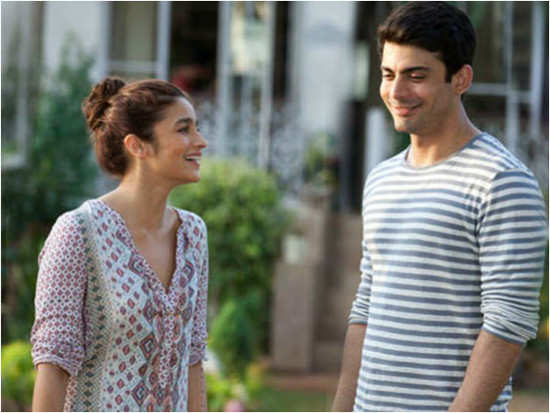Alia Bhatt on her kiss with Fawad Khan in 'Kapoor & Sons'