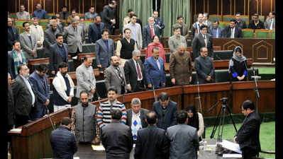 Cong, NC disrupt national anthem in J&K Assembly